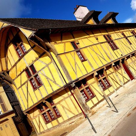 Maison Du Dauphin 1534 Troyes Eksteriør bilde